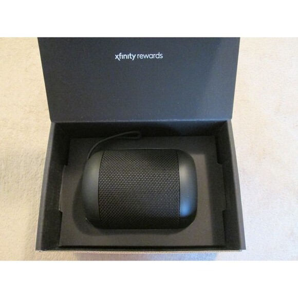 Xfinity bluetooth speaker - Picture 2 of 6